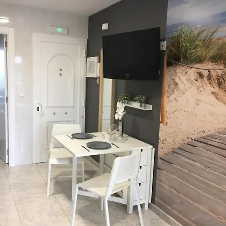 Διαμέρισμα Estudio Cool Montalvo'S Beach *